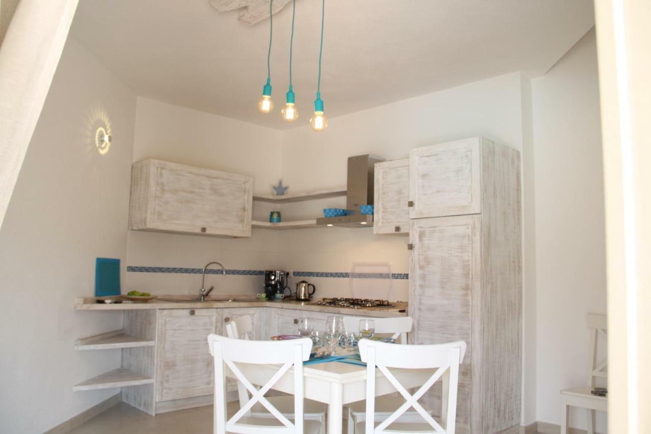 Turquoise & Wood Stylish House 23 Villa Budoni Eksteriør billede
